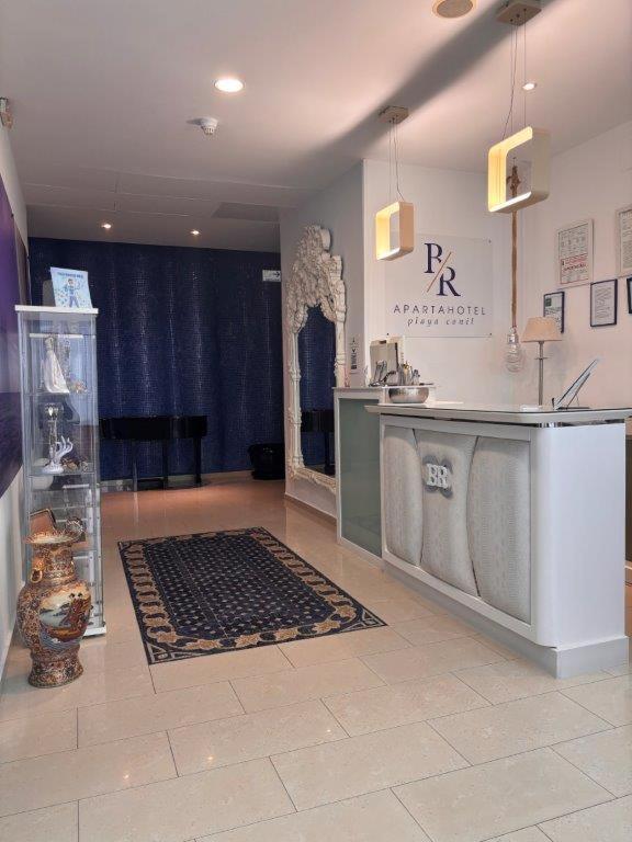 Apartahotel Playa Conil โกนิล เด ลาฟรอนเตรา ภายนอก รูปภาพ